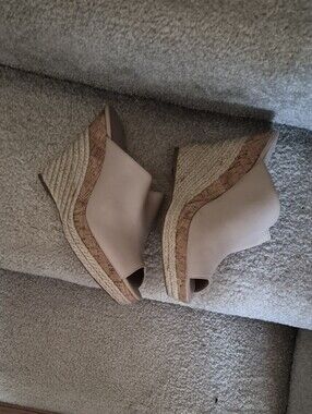 Charles David Beige Wedge Espadrille Mules